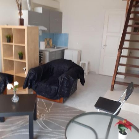 Μαργαριτα Apartment Salamis Luaran gambar